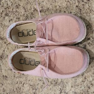 Kid's pink Hey Dudes size 13